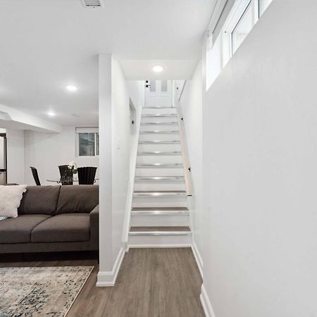 Modern 3Br Suites Ottawa Exterior foto